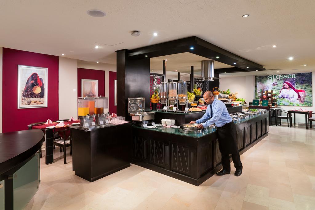 Al Wadi Hotel Sohar Ngoại thất bức ảnh