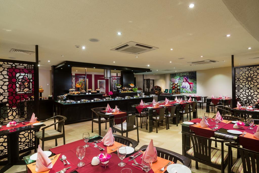 Al Wadi Hotel Sohar Ngoại thất bức ảnh